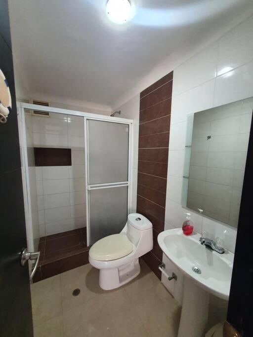 Acogedor Con Excelente Vista Al Mar. Apartamento *